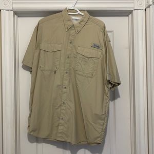 Columbia men’s PFG  button down shirt size large.